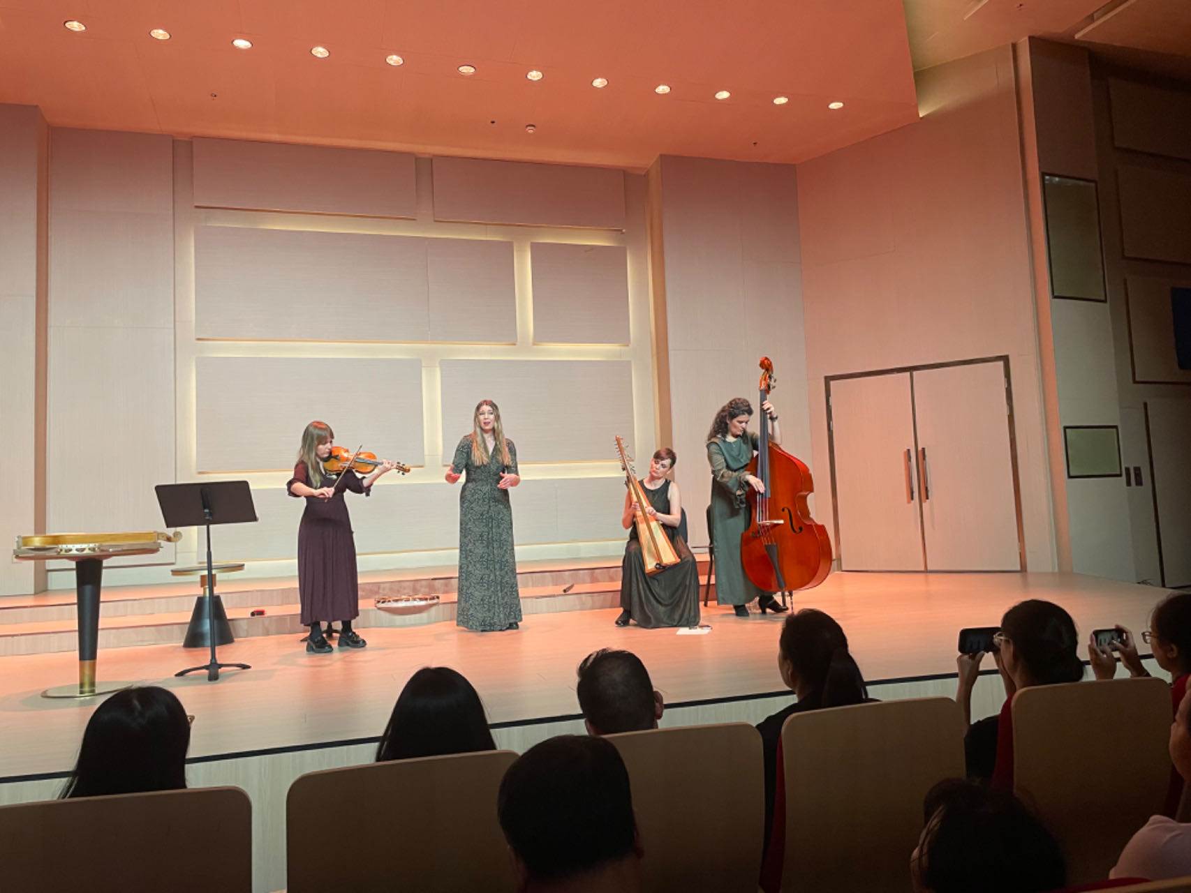 The Icelandic ensemble Umbra Performed in Beijing - mynd