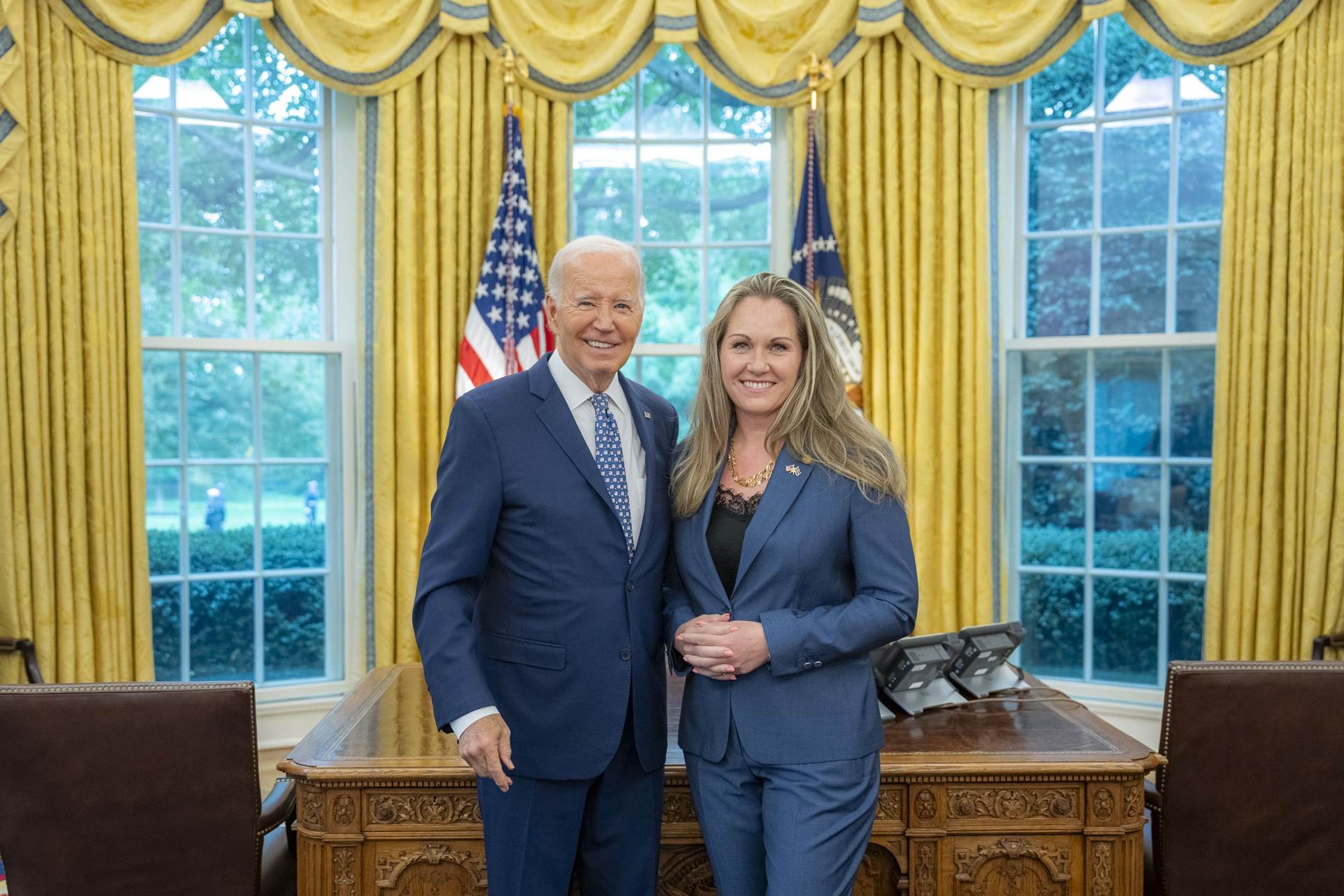 Joseph R. Biden, President of the United States, and Svanhildur Hólm Valsdóttir, Ambassador of Iceland to the United States. - mynd